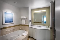 Korona Bathroom Vanity Light