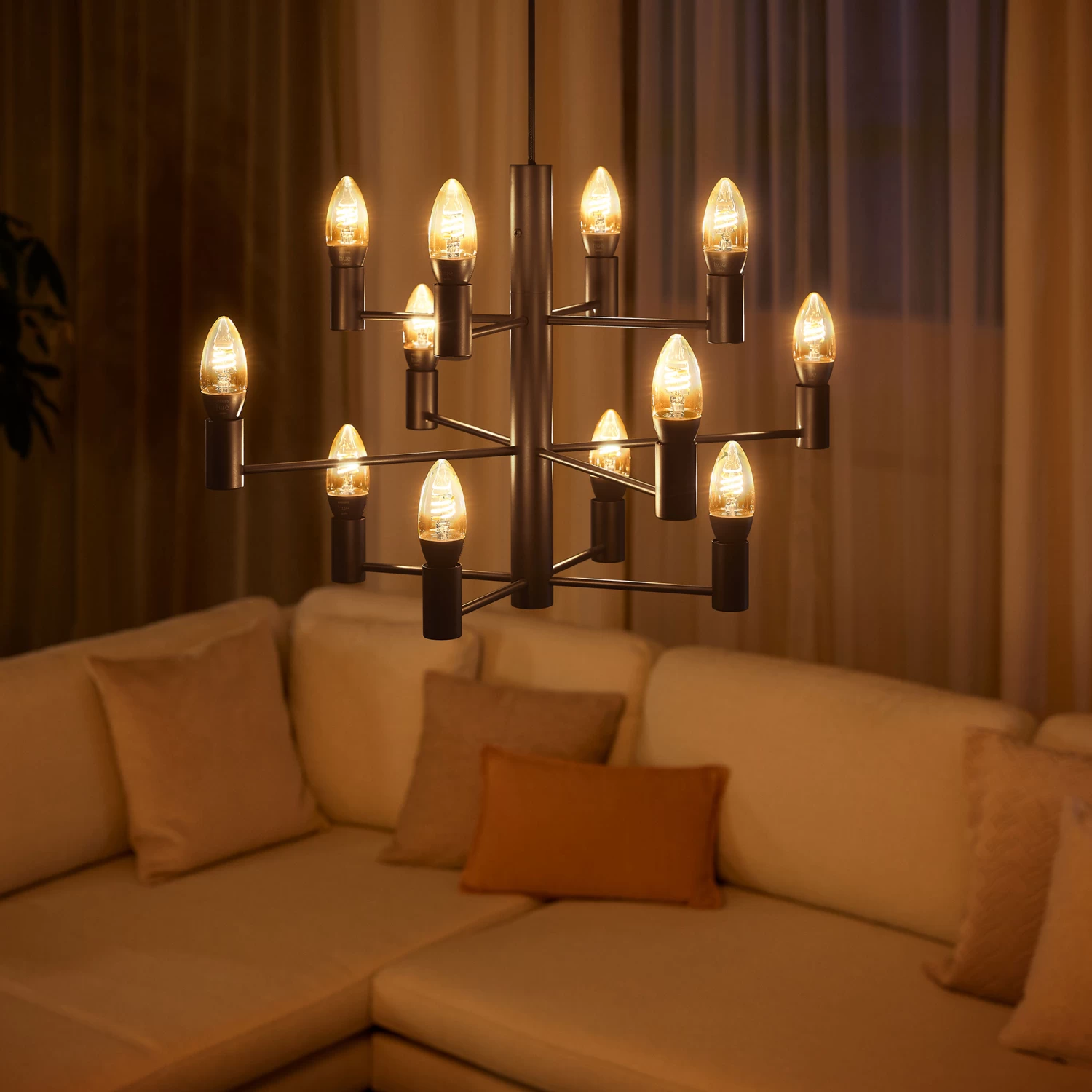 Philips Hue Hue E12 White Filament Smart Bulb 3 Philips Hue Hue E12 White Filament Smart Bulb - Image 3