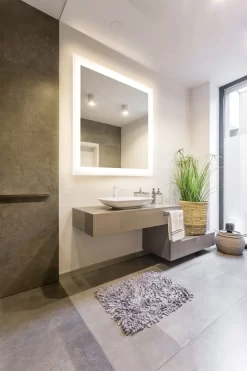 Silhouette Square Lighted Mirror 10 Silhouette Square Lighted Mirror -Fashion Lighting Silhouette beauty shot scaled