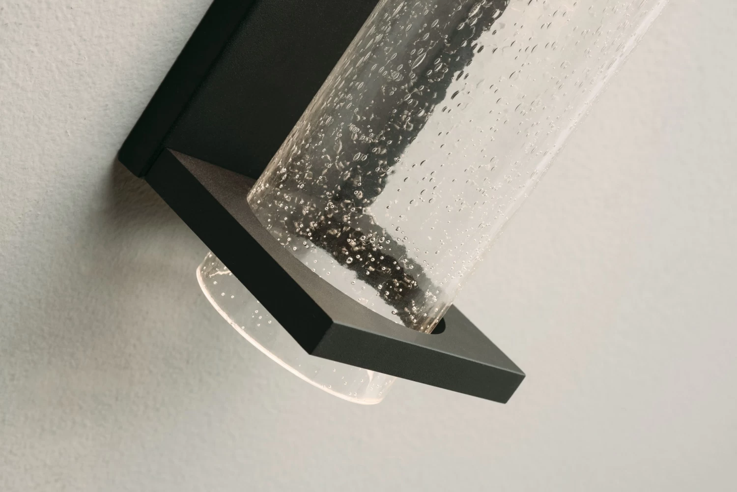 AFX Vasari Outdoor Wall Sconce 6 AFX Vasari Outdoor Wall Sconce - Image 6