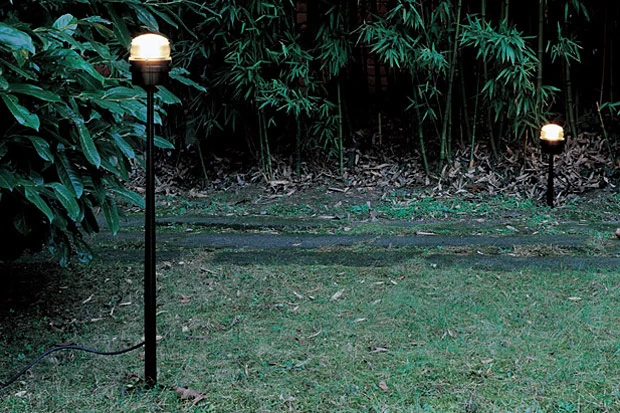 Fresnel Outdoor Floor Lamp 2 Fresnel Outdoor Floor Lamp - Image 2
