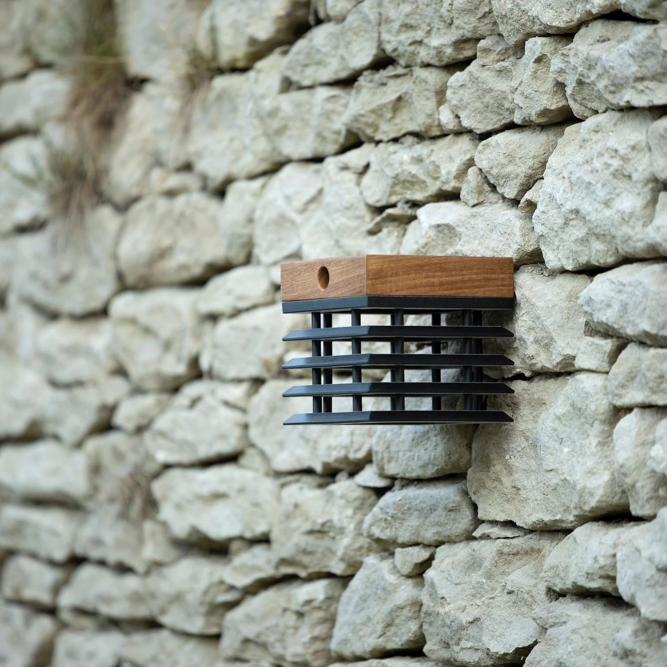 Tekura Outdoor Solar Wall Sconce 5 Tekura Outdoor Solar Wall Sconce - Image 5