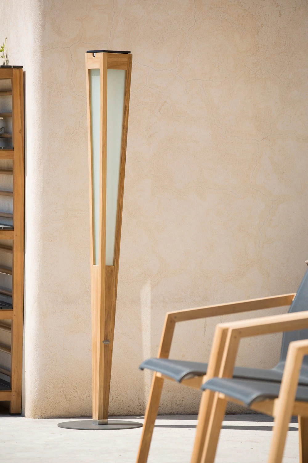 Lanai Outdoor Solar Torch Light 9 Lanai Outdoor Solar Torch Light - Image 9