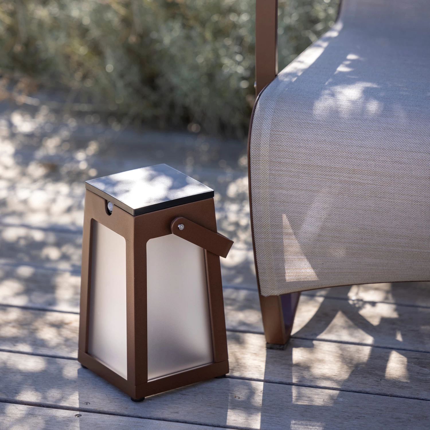 Tinka Outdoor Solar Lantern 3 Tinka Outdoor Solar Lantern - Image 3