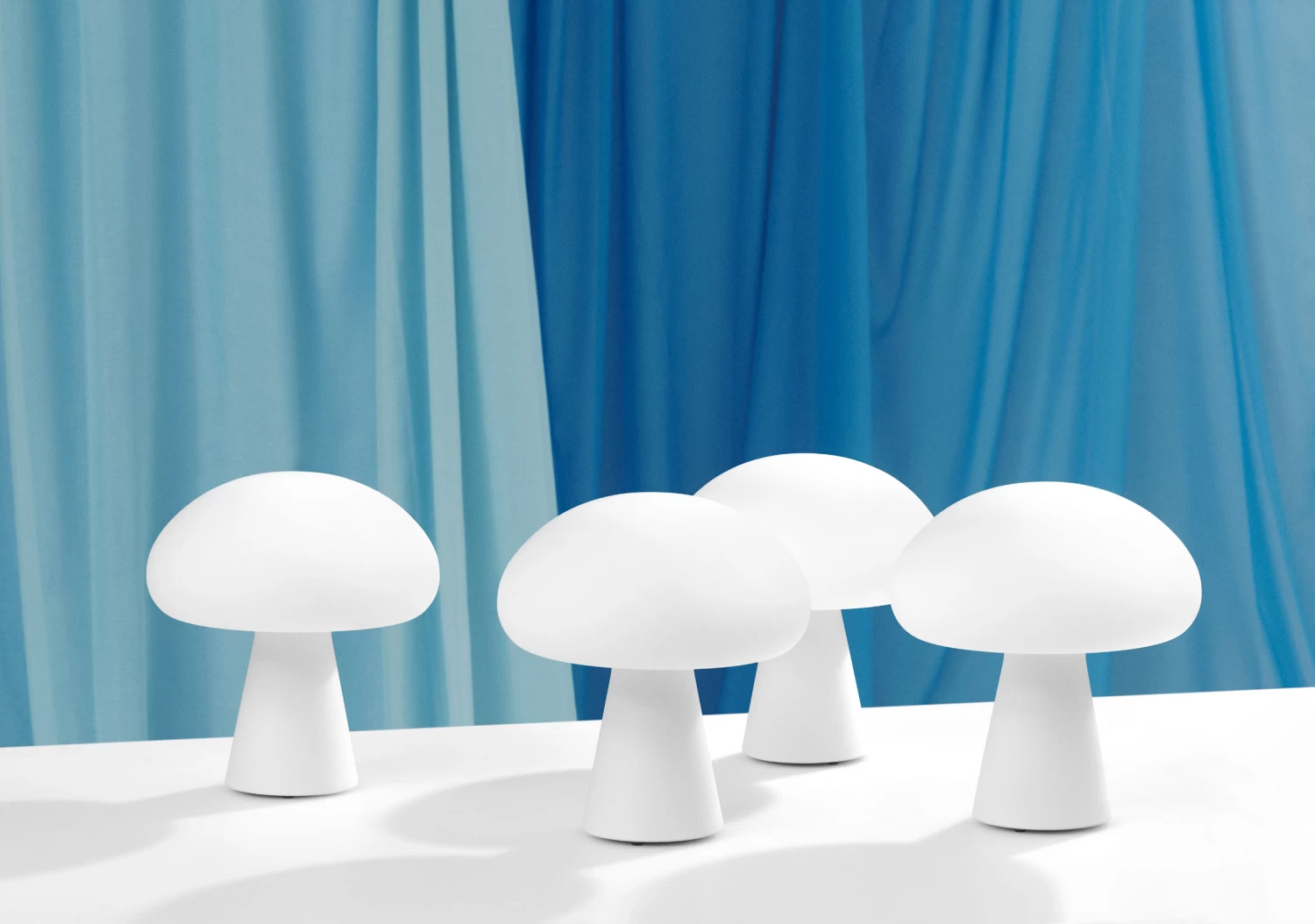 Gubi Obello Rechargeable Table Lamp 4 Gubi Obello Rechargeable Table Lamp - Image 4