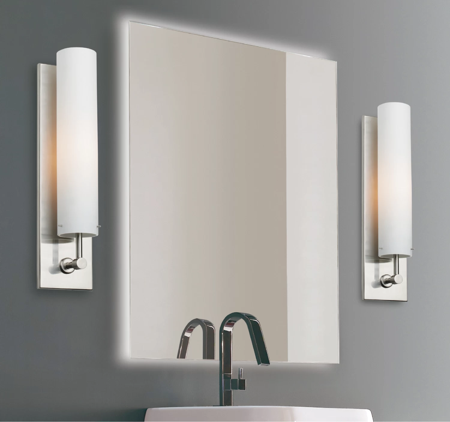 Regis Small Wall Sconce 1 Regis Small Wall Sconce