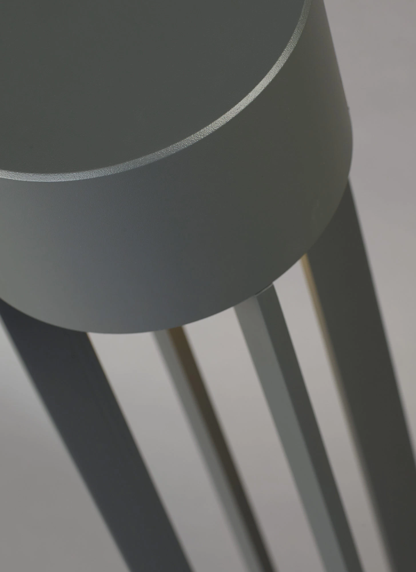 Turbo Outdoor Column Light 3 Turbo Outdoor Column Light - Image 3