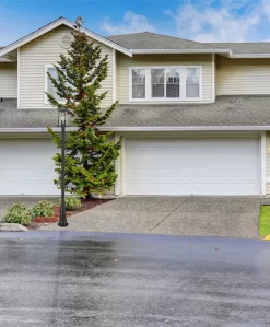 Z-LIte Millworks 519 Outdoor Pole Light