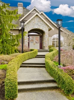 Z-LIte Seoul Square Outdoor Pole Light -Fashion Lighting zlt seoul536pole out1